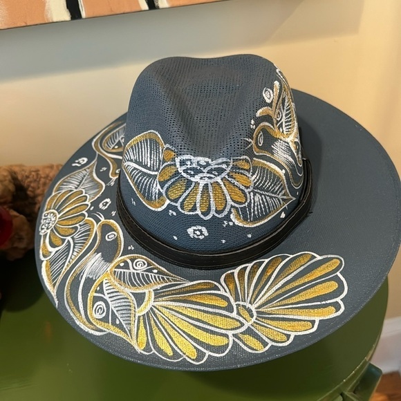 Hand painted Sombrero Made in Mexico 🇲🇽 - Picture 1 of 8